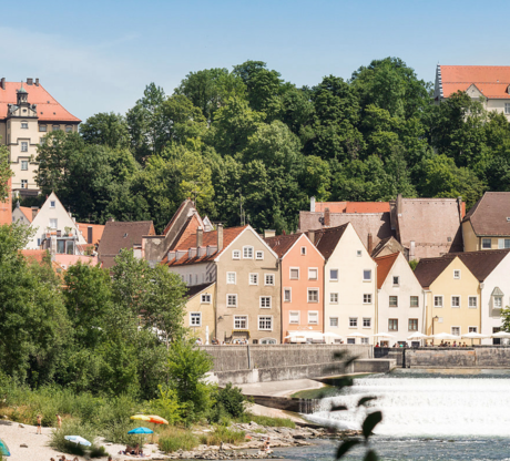 Doppelt nachhaltig: Grabenlose Hausanschlüsse für grünen Strom