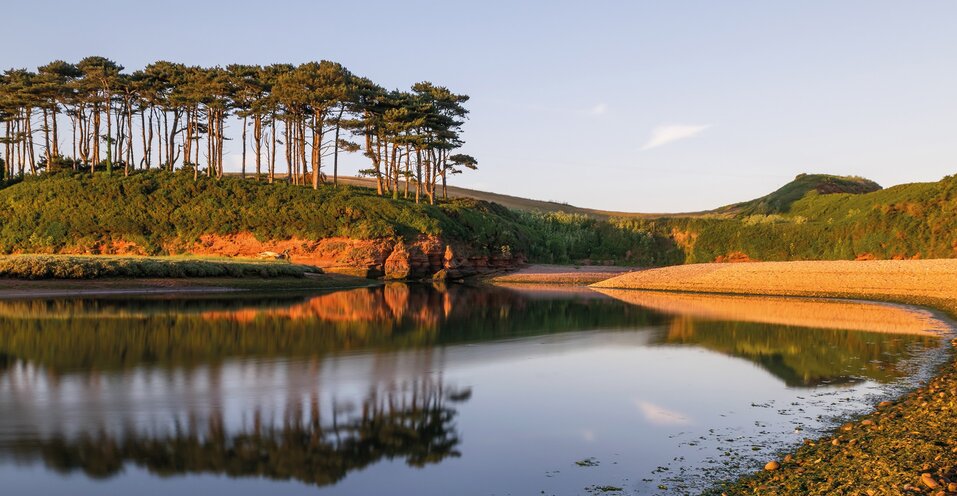 TRACTO GRUNDORAM supports sewer replacement at coastal town